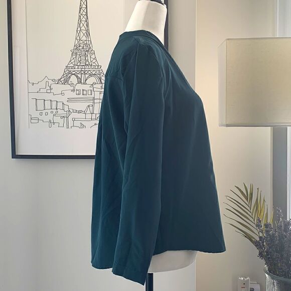 💚New Dark Green V-neck Plain Women Blouse Shirt - Picture 2 of 7